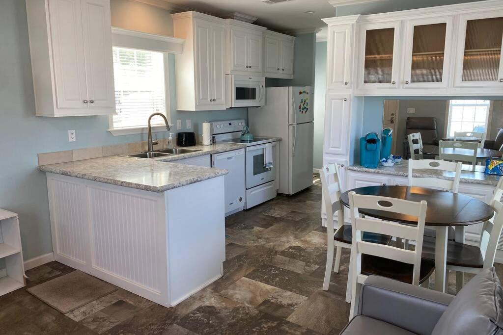 Cozy Tiny Home Near Disney World & Orlando Parks! Kissimmee Eksteriør billede